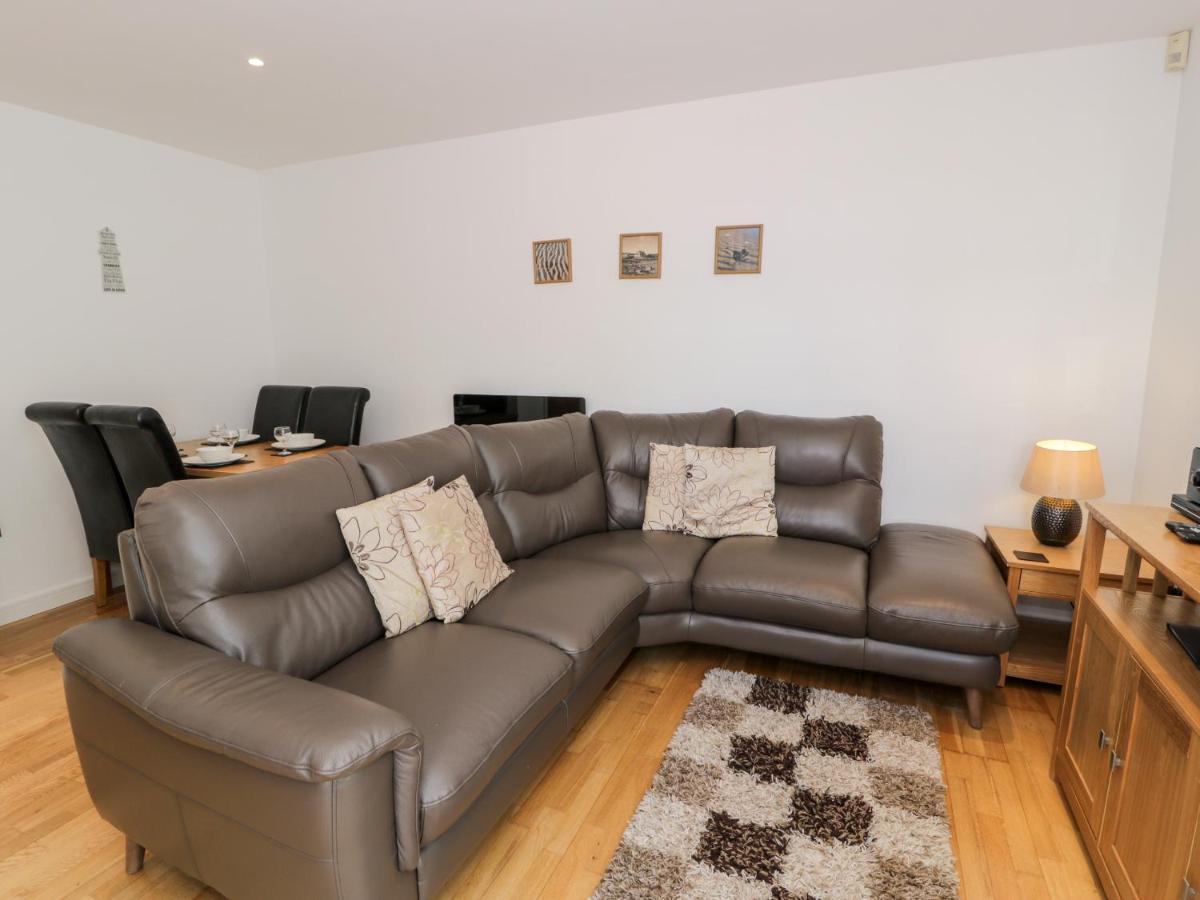Tides Benllech Exterior foto